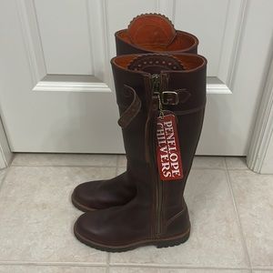 Never worn Penelope Chilvers size 37.5 (US- 7)